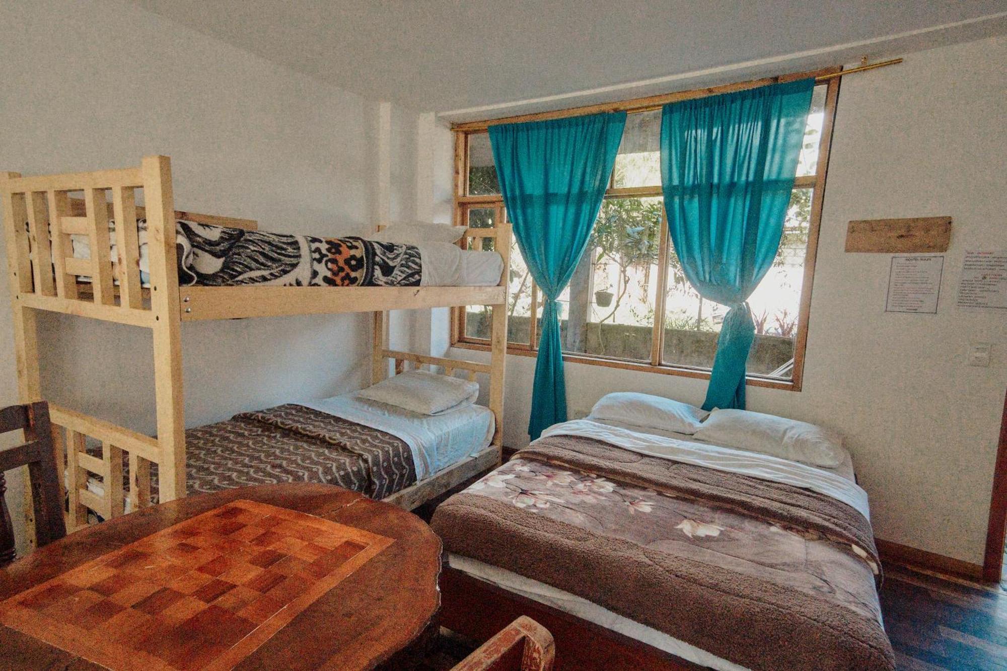 بانيوس Backpackers-Balcones-River-Lodge المظهر الخارجي الصورة